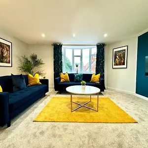 Apartment Chic 3br - Near & Shops!, Bournemouth